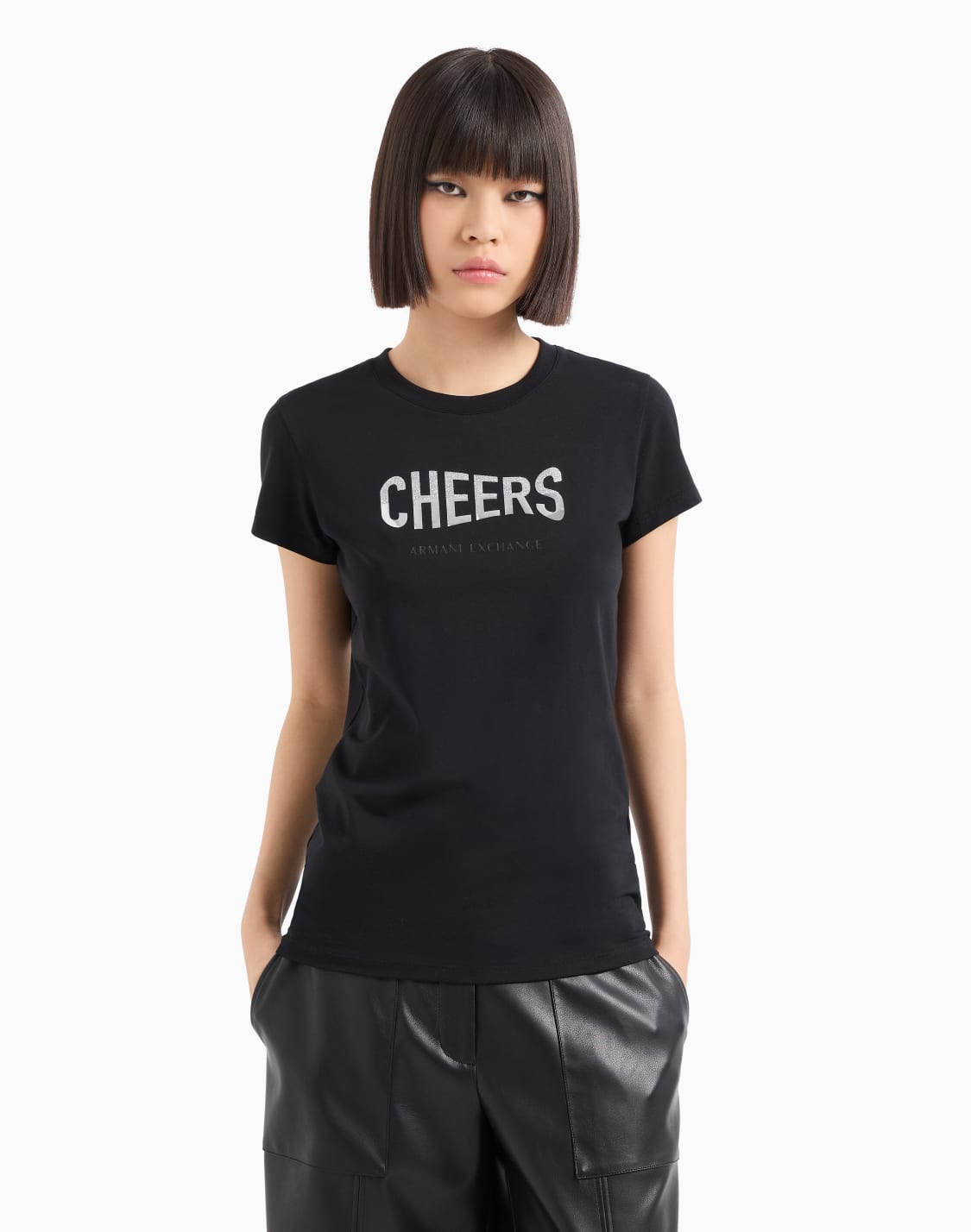 camiseta-slim-fit-con-estampado-cheers-negro--armani-exchange