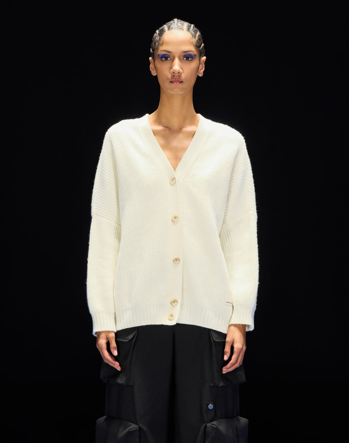 asv-black-blue-capsule-collection-cob-stitch-wool-cardigan-white--emporio-armani