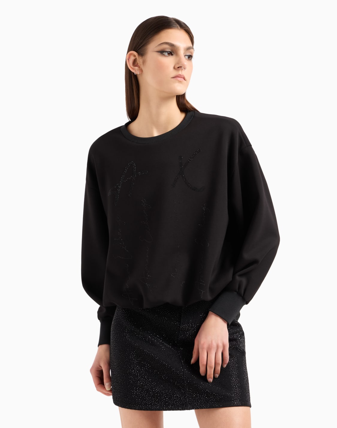 sudadera-oversize-con-bajo-ondulado-y-pedrera-negro--armani-exchange
