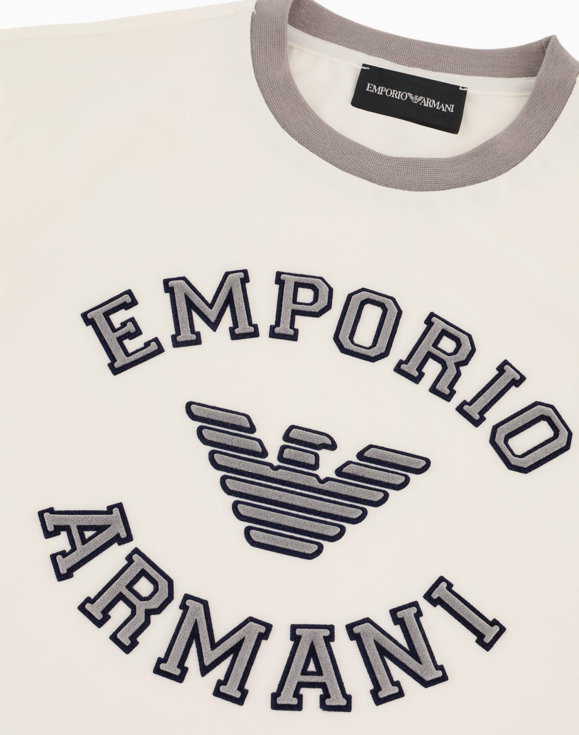 asv-comfort-fit-jersey-t-shirt-with-oversized-logo-embroidery-white--emporio-armani