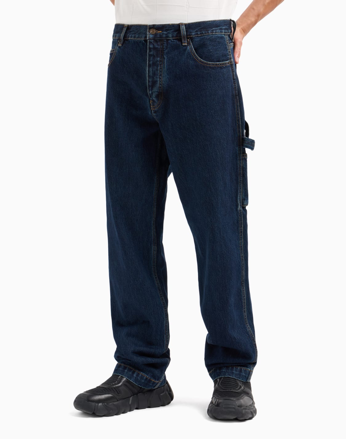 vaqueros-utilitarios-regulares-j18-con-bolsillos-en-algodn-azul--armani-exchange