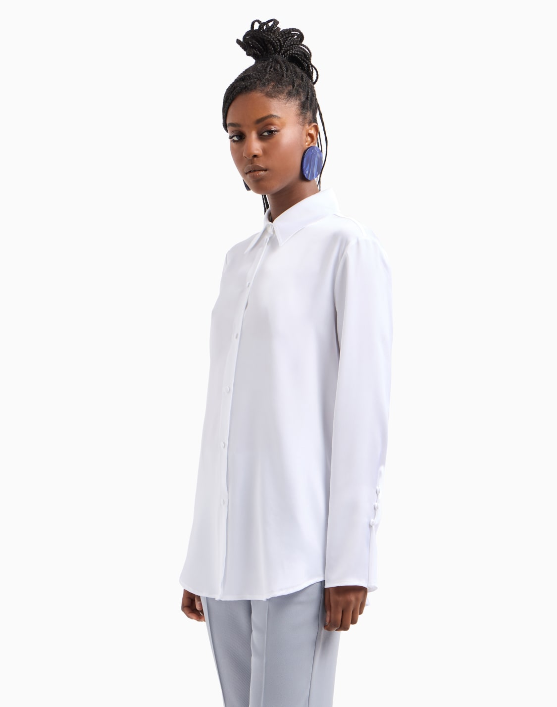 camisa-de-crep-de-satn-con-detalle-con-botones-en-la-espalda-blanco--emporio-armani