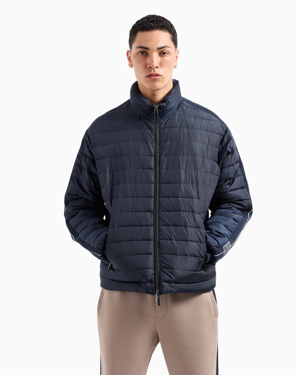 chaqueta-con-cremallera-completa-de-nailon-reciclado-asv-azul-marino--armani-exchange