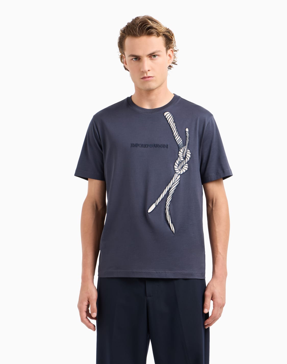 camiseta-de-punto-con-motivo-de-cuerda-bordado-y-logotipo-asv-azul-marino--emporio-armani