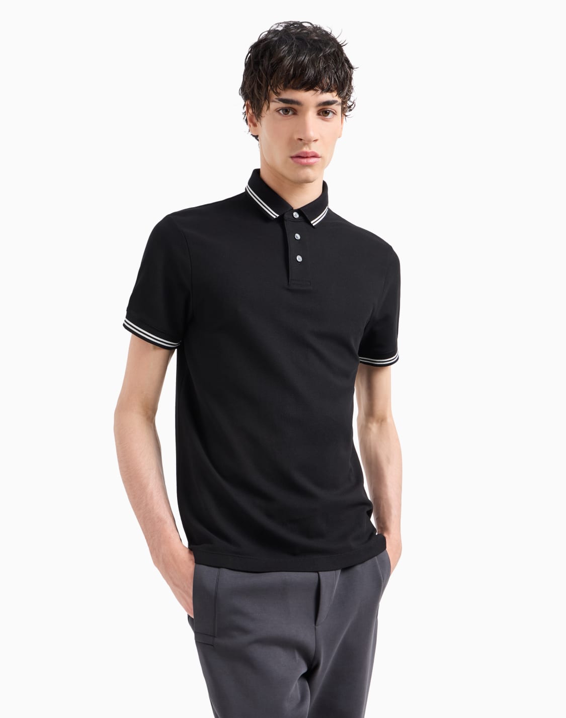 polo-in-jersey-con-logo-piazzato-nero--emporio-armani