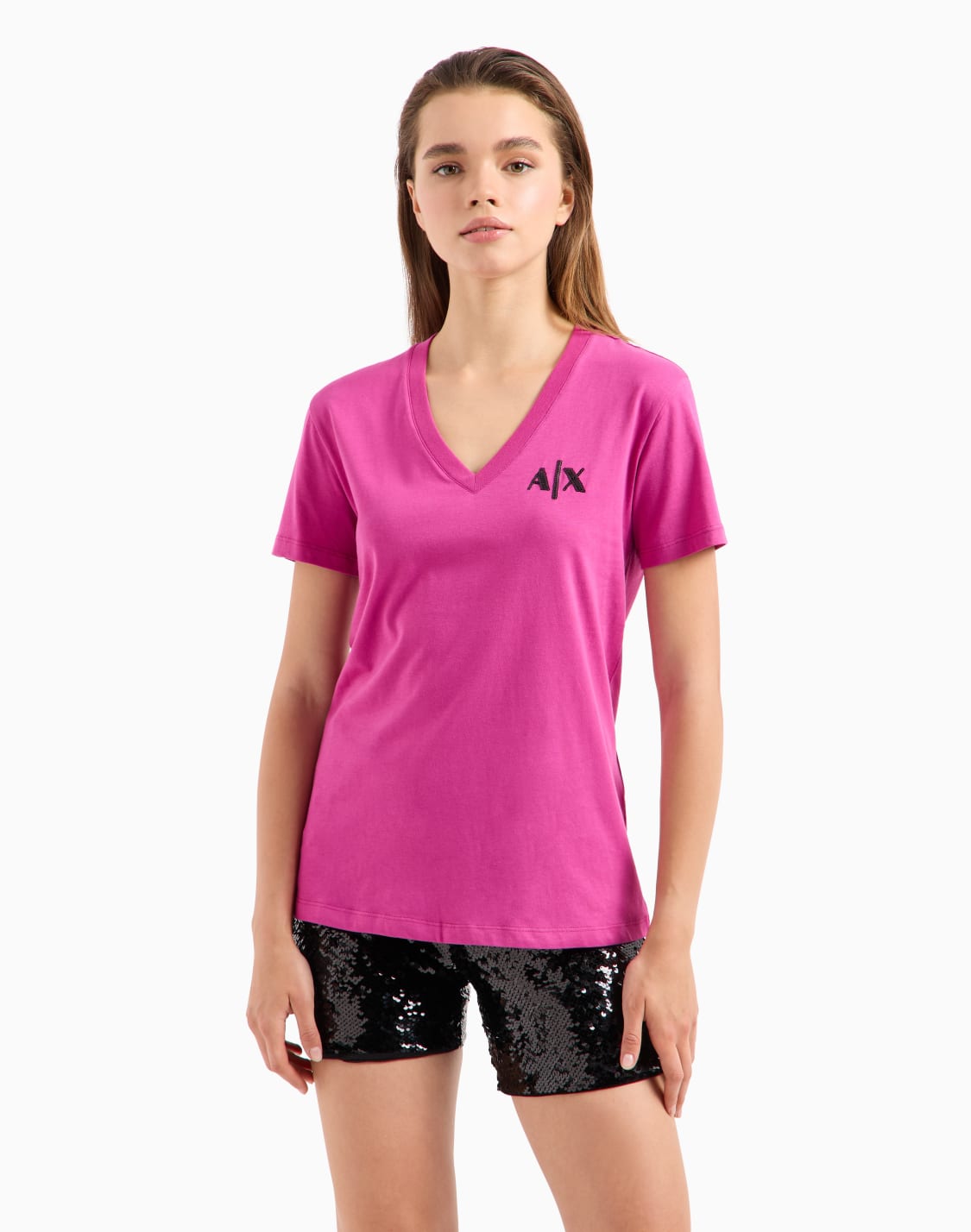 camiseta-regular-fit-con-cuello-de-pico-en-tejido-fucsia--armani-exchange