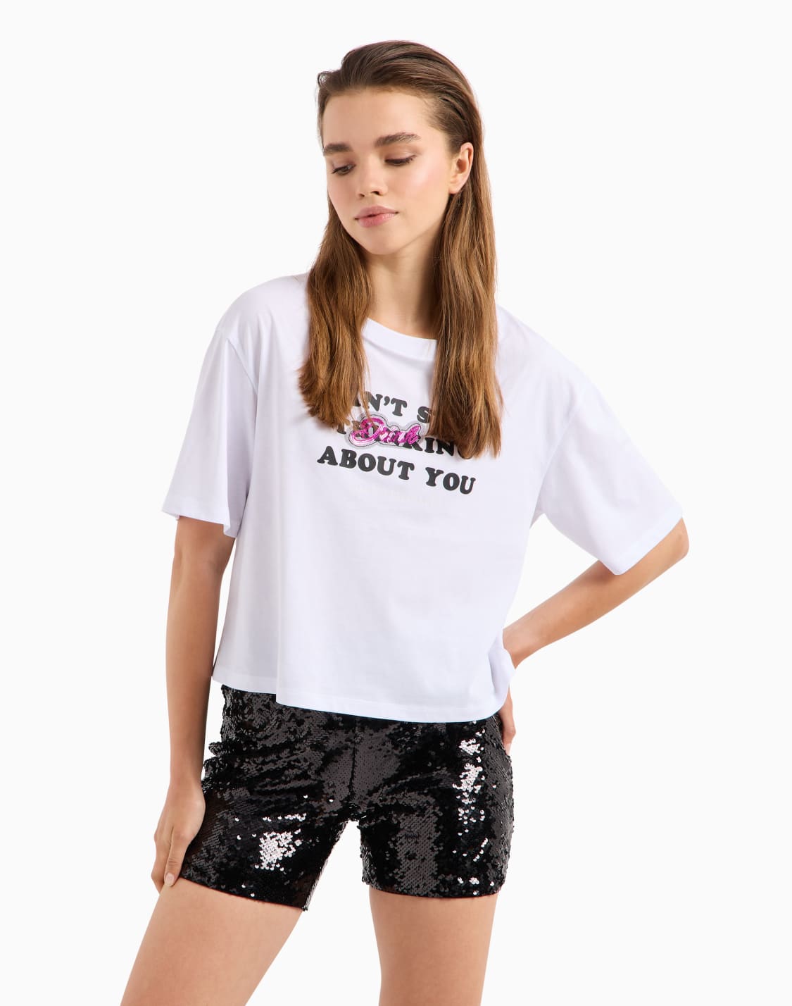 camiseta-cropped-fit-no-puedo-dejar-de-pensar-en-ti-blanco--armani-exchange
