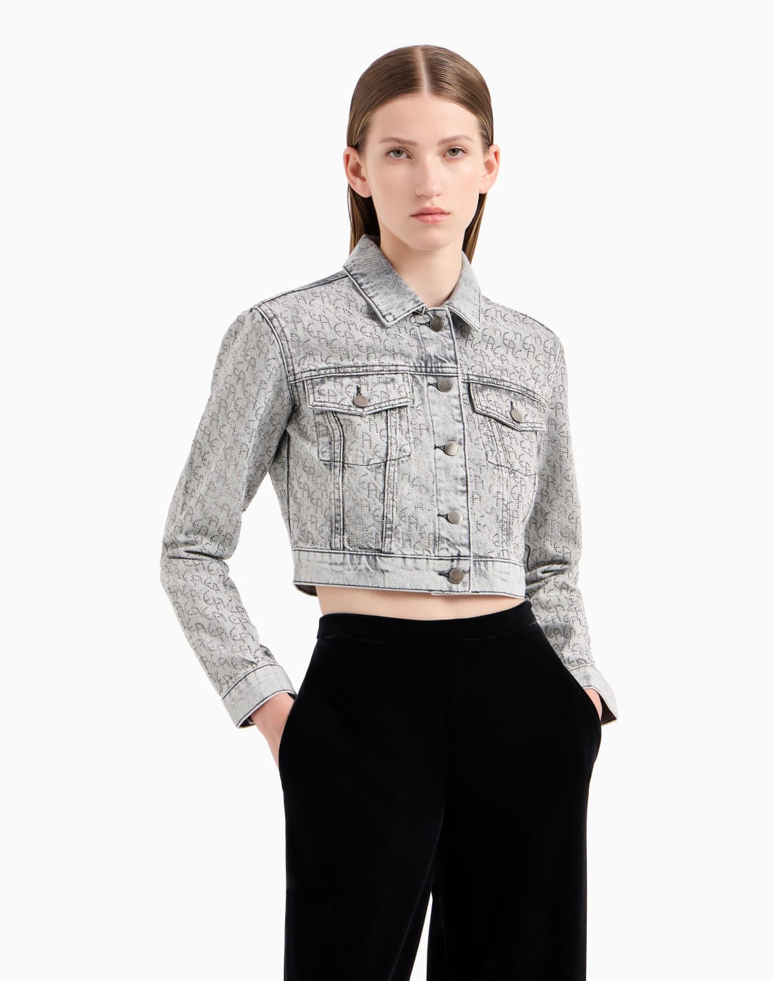 chaqueta-cropped-de-denim-de-125-onzas-con-logotipo-integral-de-strass-gris--emporio-armani