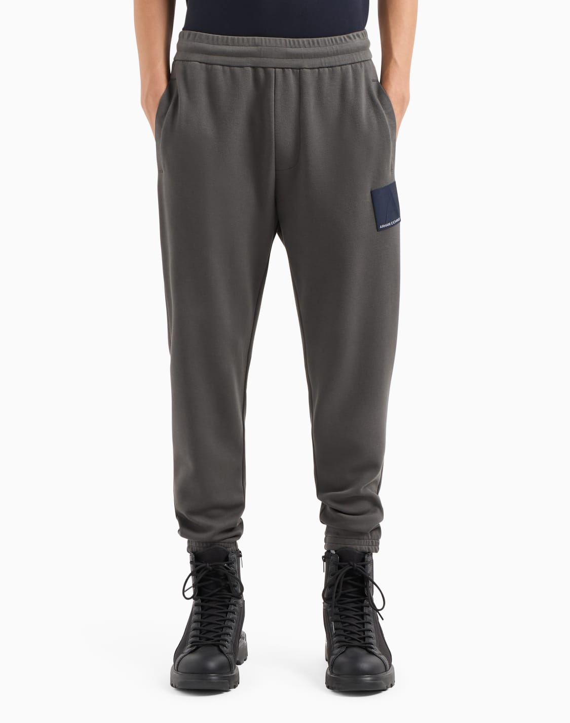 pantaln-en-tejido-fluido-gris--armani-exchange