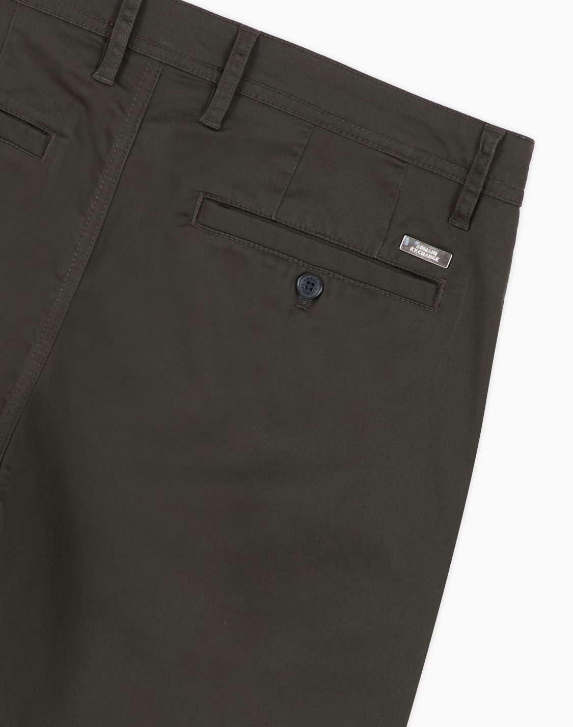 pantaln-chino-de-algodn-satinado-elstico-marrn--armani-exchange