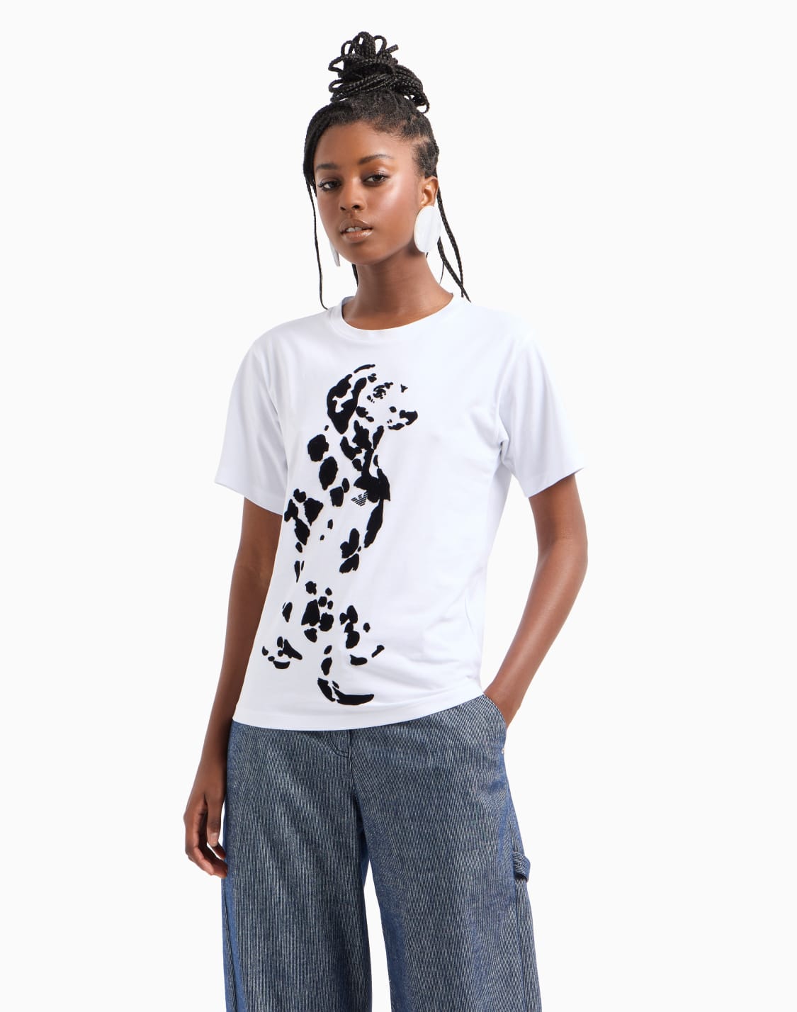 camiseta-de-punto-orgnico-con-estampado-flocado-we-love-dogs-26-asv-blanco--emporio-armani