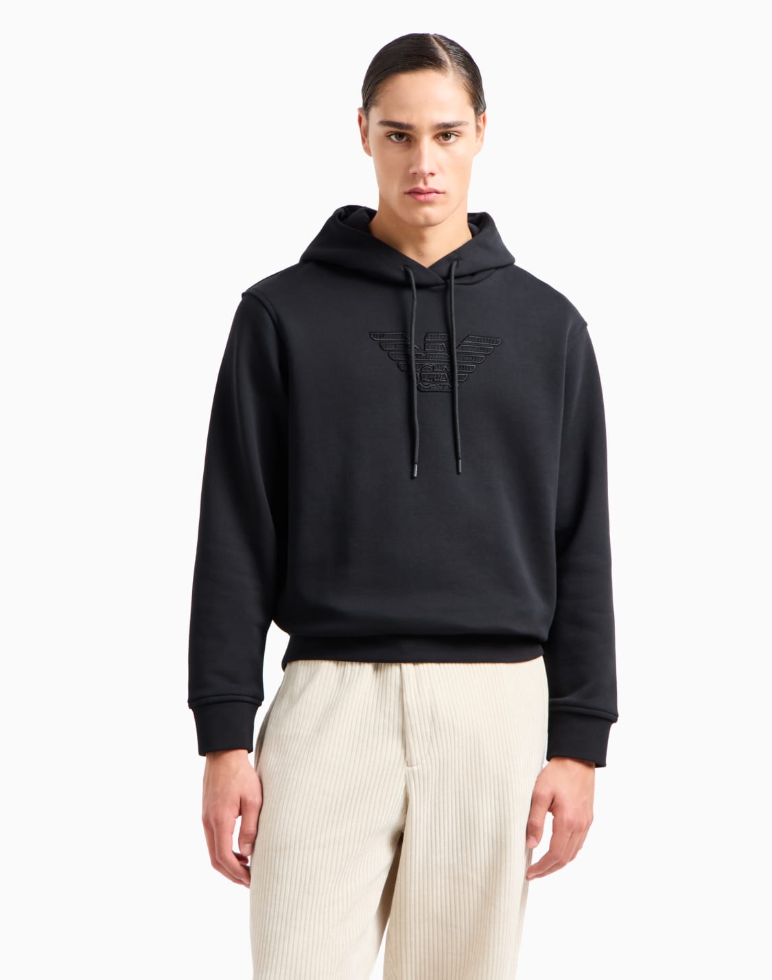 sudadera-de-punto-con-capucha-y-logotipo-bordado-negro--emporio-armani