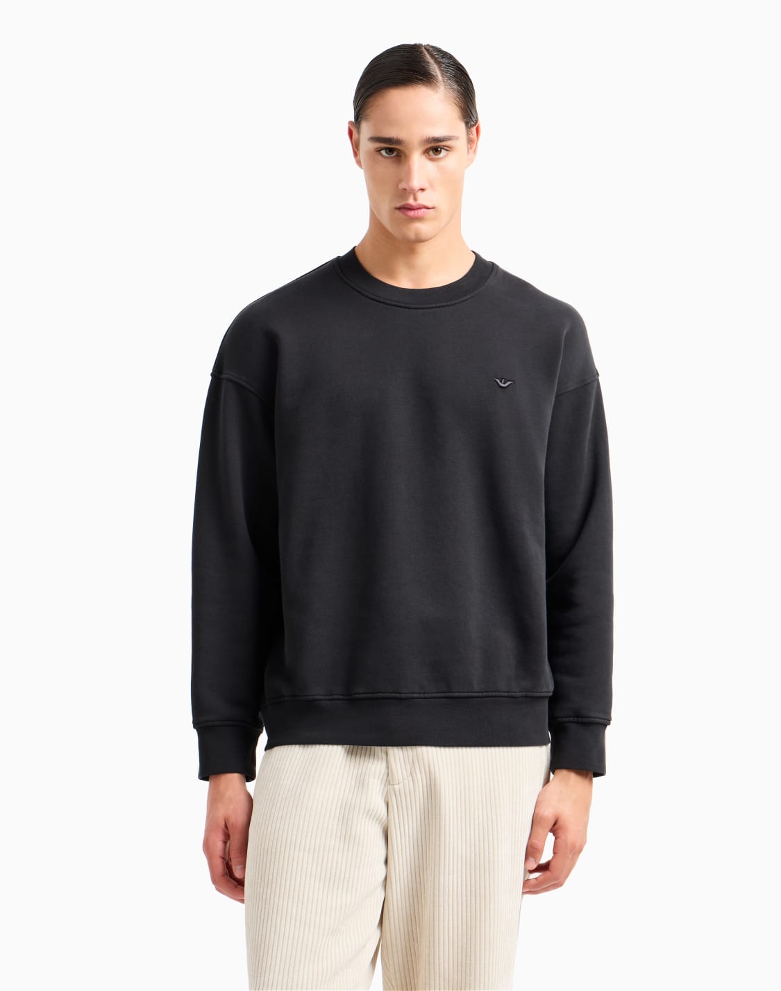 felpa-loose-fit-in-jersey-con-ricamo-logo-in-super-rilievo-nero--emporio-armani