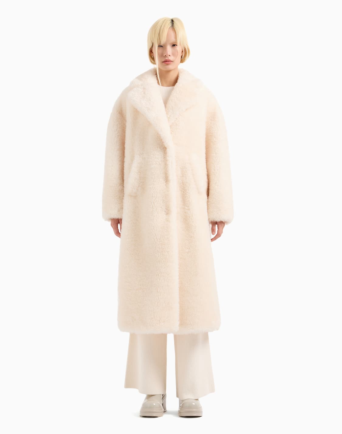 fausse-fourrure-avec-boutons-blanc--armani-exchange