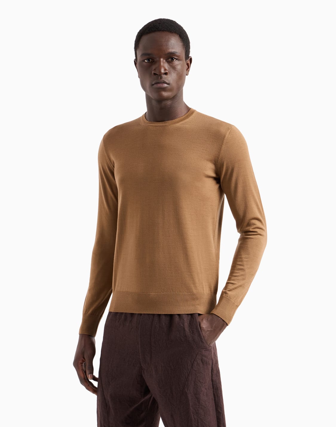 jersey-de-lana-virgen-con-cuello-redondo-marrn--giorgio-armani