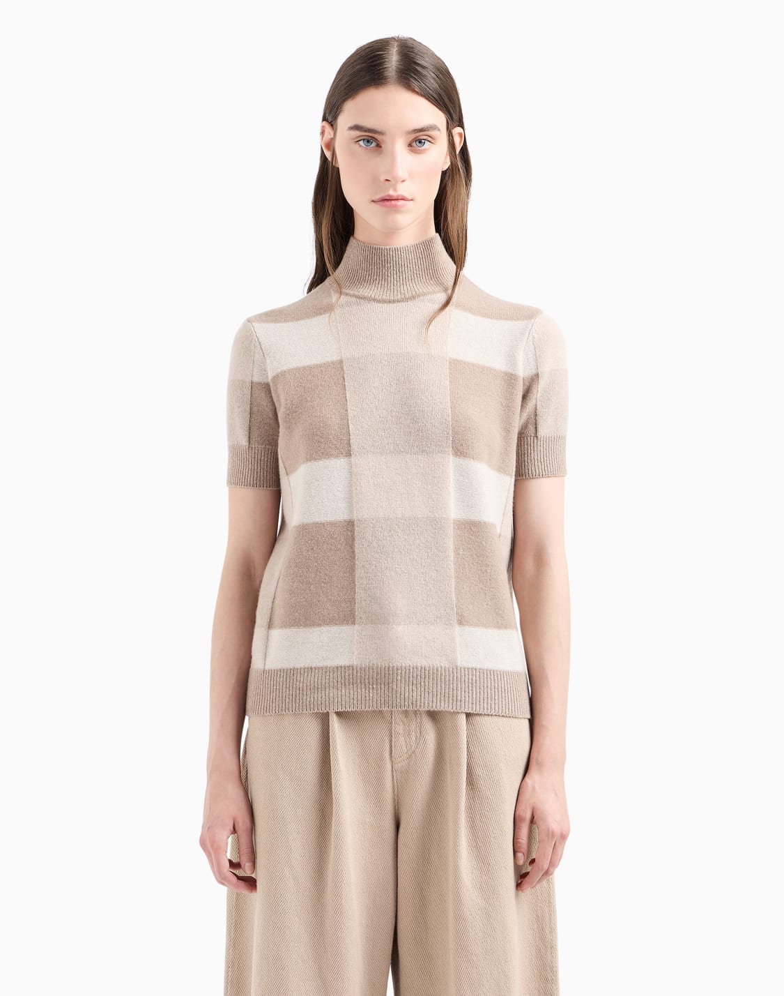jersey-de-cuello-chimenea-y-manga-corta-en-lana-virgen-con-motivo-vanis-a-cuadros-icon-marrn--emporio-armani