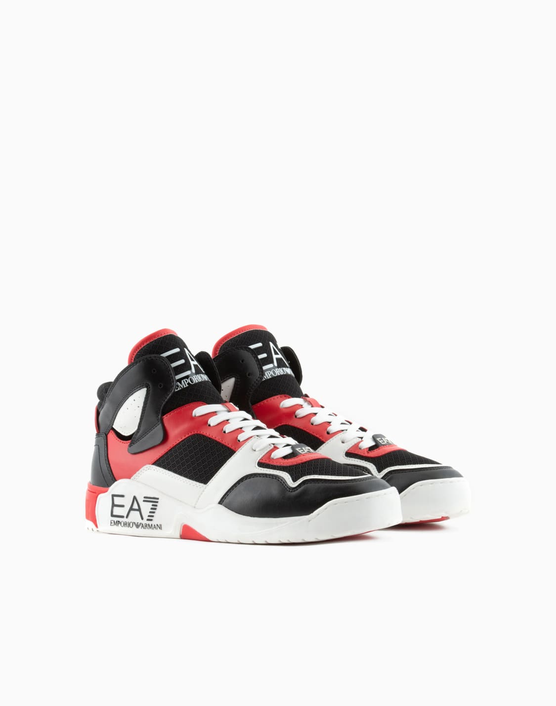 mid-top-basketball-sneakers-patterned--ea7