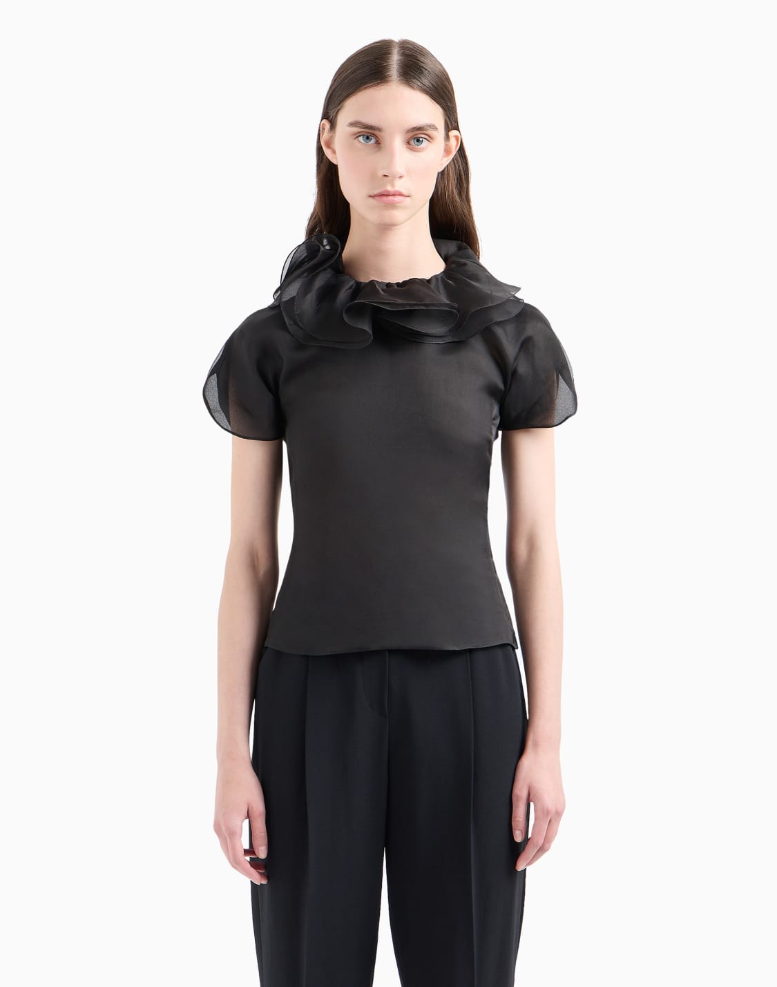 blusa-con-cuello-corola-y-volantes-en-organza-de-seda-de-la-cpsula-moon-negro--emporio-armani