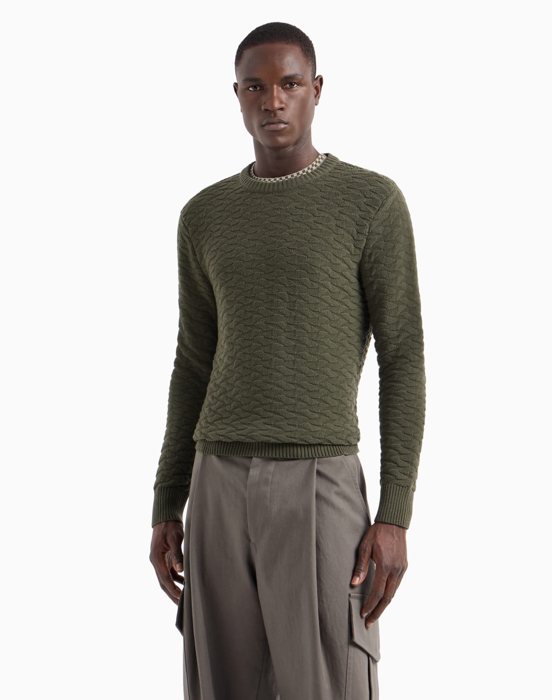 jersey-de-cuello-redondo-de-tejido-jacquard-de-mezcla-de-lana-virgen-verde--giorgio-armani