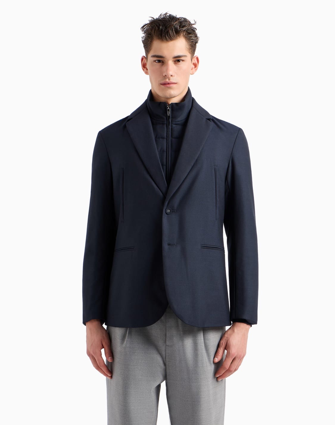 blazer-en-mezcla-de-lana-virgen-con-pechera-y-cremallera-completa-travel-essential-azul-marino--emporio-armani