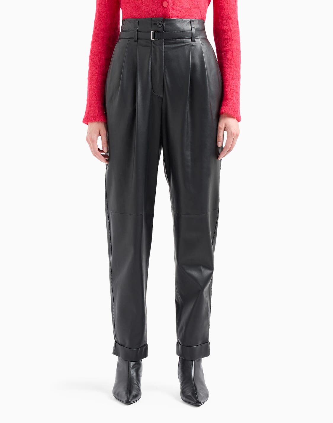 pantalones-en-napa-de-cordero-semianilina-con-cinturn-negro--emporio-armani