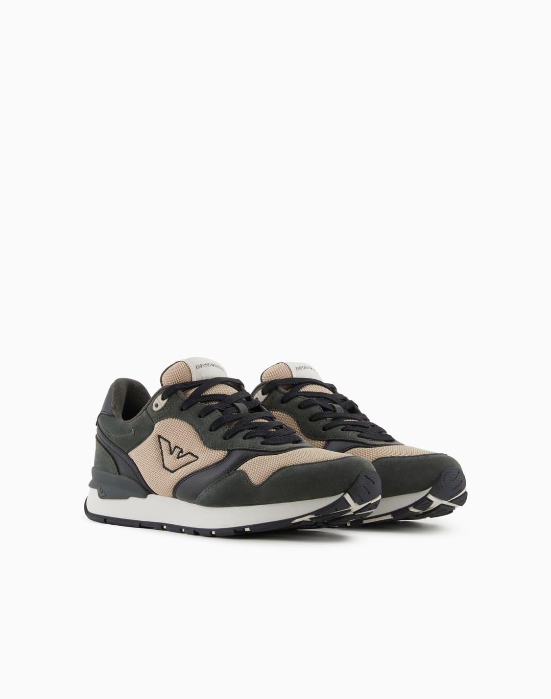 deportivas-de-malla-y-ante-con-guila-lateral-verde--emporio-armani