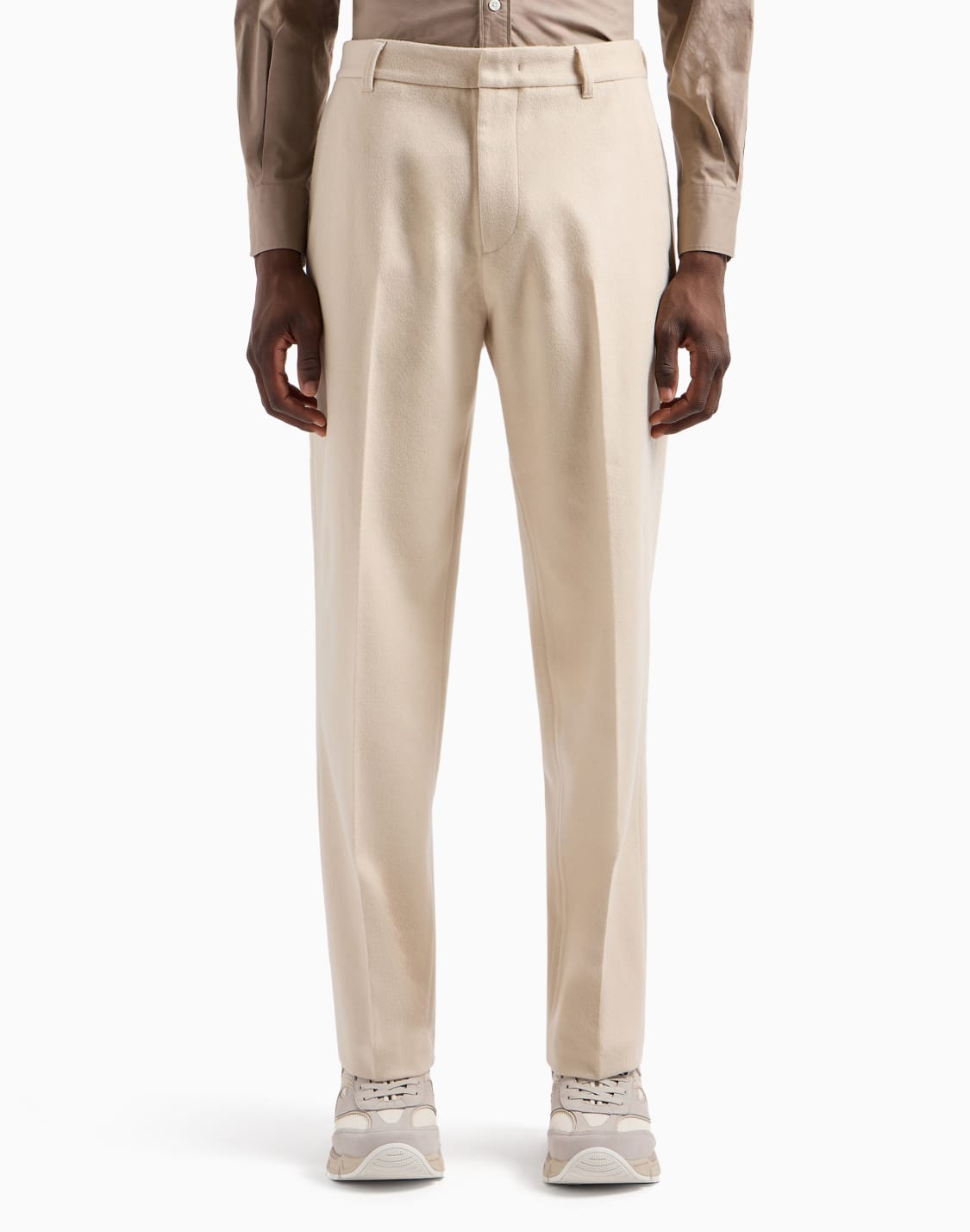 pantalones-modelo-chinos-de-lana-virgen-beige--emporio-armani