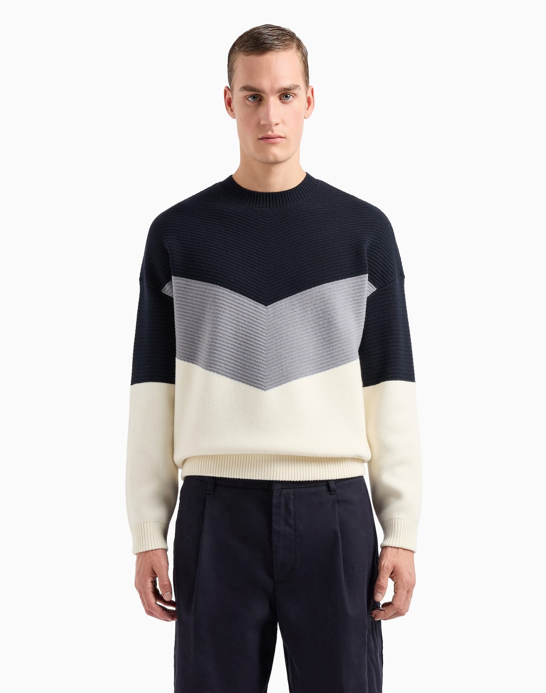 jersey-de-lana-virgen-a-rayas-diagonales-ottoman-estampado--emporio-armani