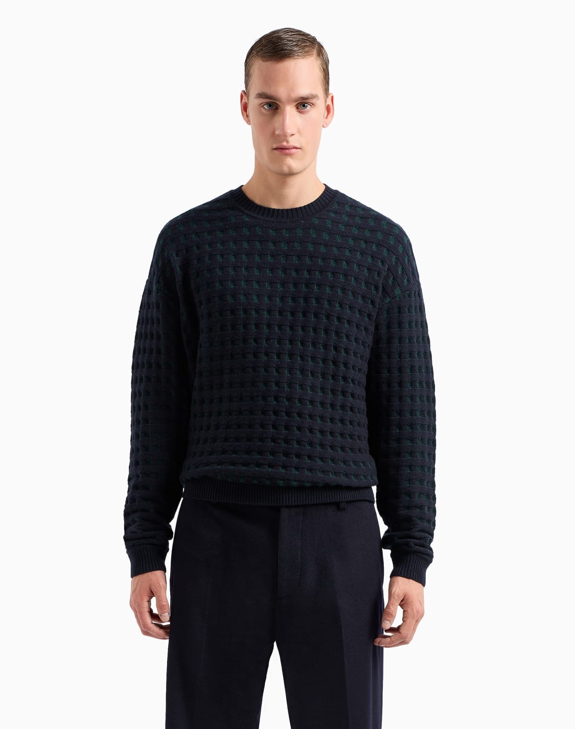 jersey-de-lana-virgen-con-motivo-en-tejido-jacquard-en-relieve-estampado--emporio-armani