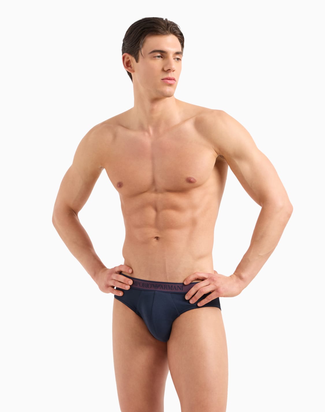 paquete-de-tres-calzoncillos-slip-con-banda-con-logotipo-core-azul-marino--emporio-armani