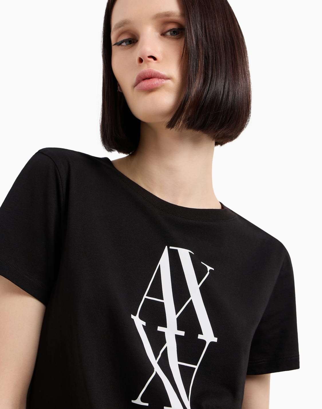 Armani Exchange T Shirt Court Noir A Col Rond En Coton Pour Femme Automne Hiver