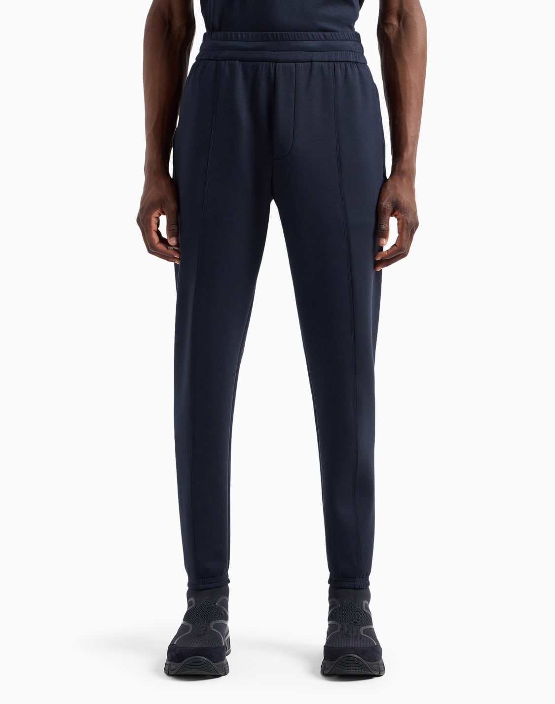 pantalones-de-chndal-en-punto-doble-de-mezcla-de-modal-travel-essential-azul-marino--emporio-armani