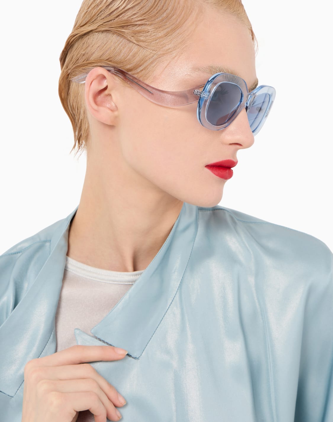 oval-womens-sunglasses---giorgio-armani