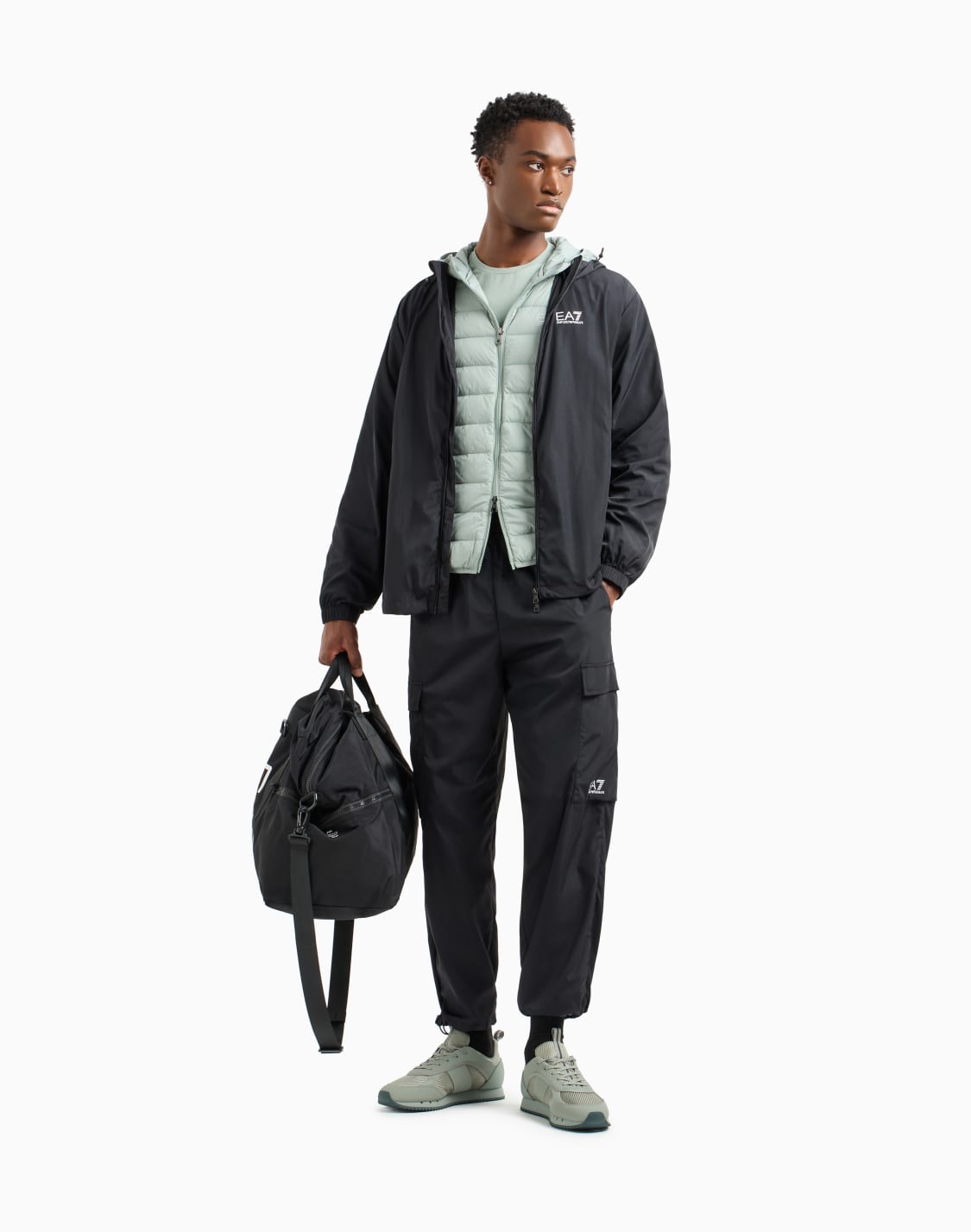 core-identity-packable-down-jacket-with-hood-green--ea7