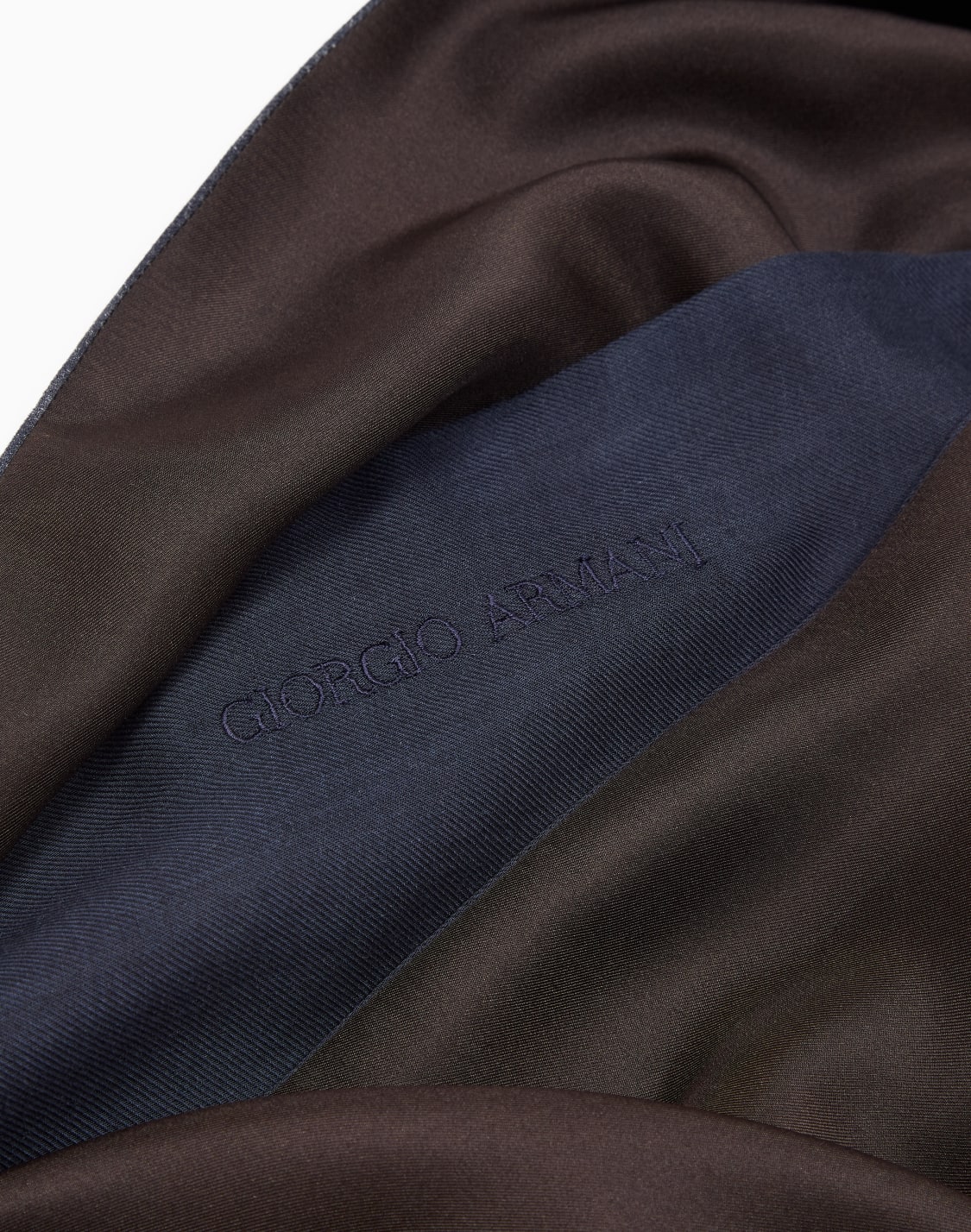 two-tone-modal-scarf-blue--giorgio-armani