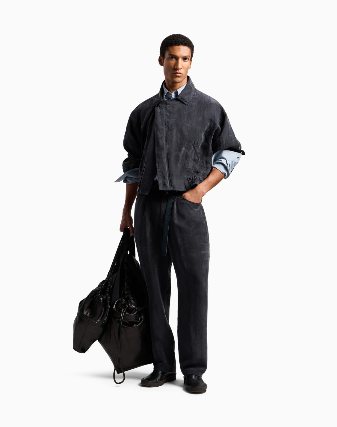 bluse-aus-seide-hellblau--giorgio-armani