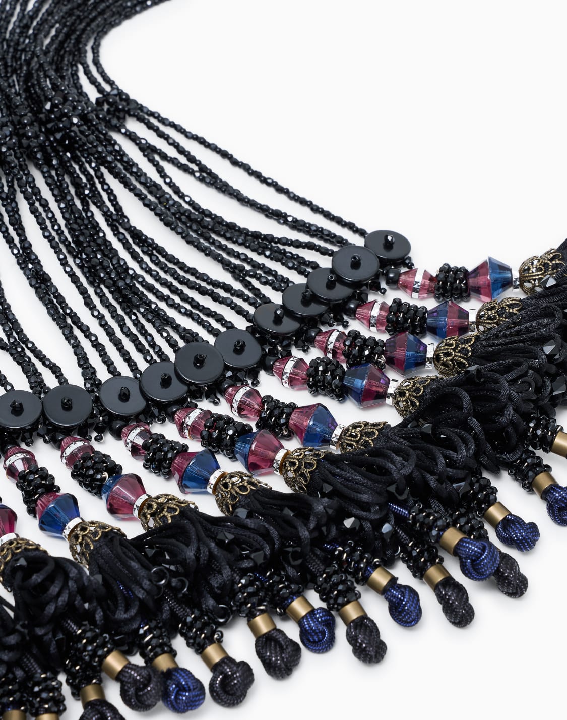lange-kette-mit-fransen-schwarz--giorgio-armani