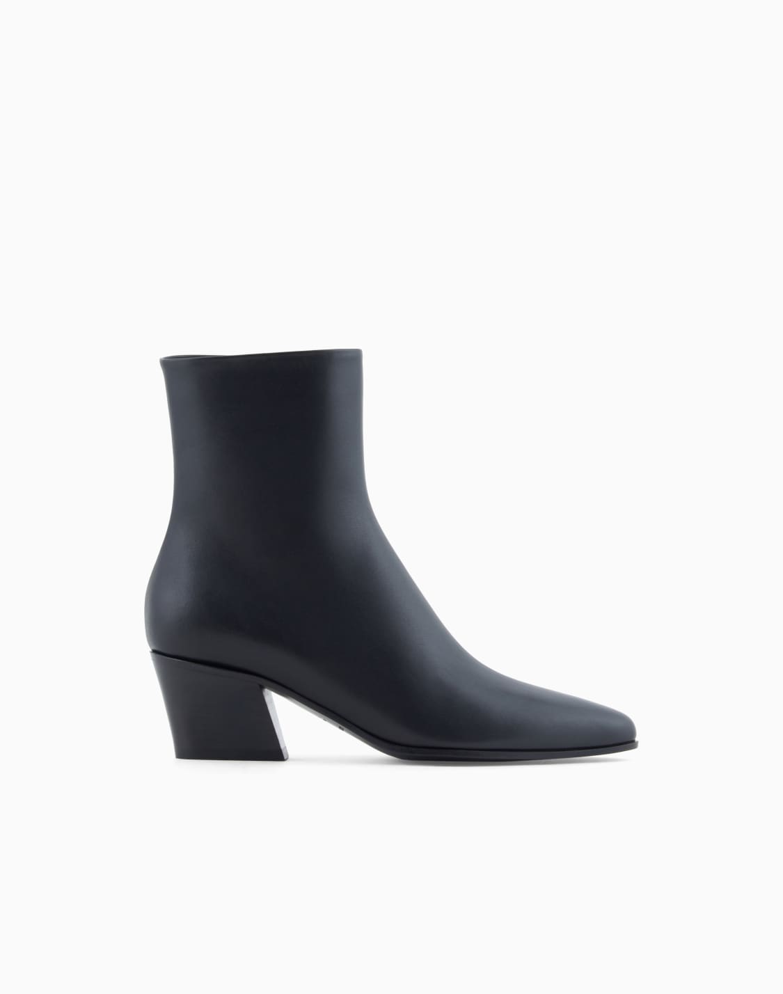 bottines-talons-en-cuir-lisse-noir--giorgio-armani