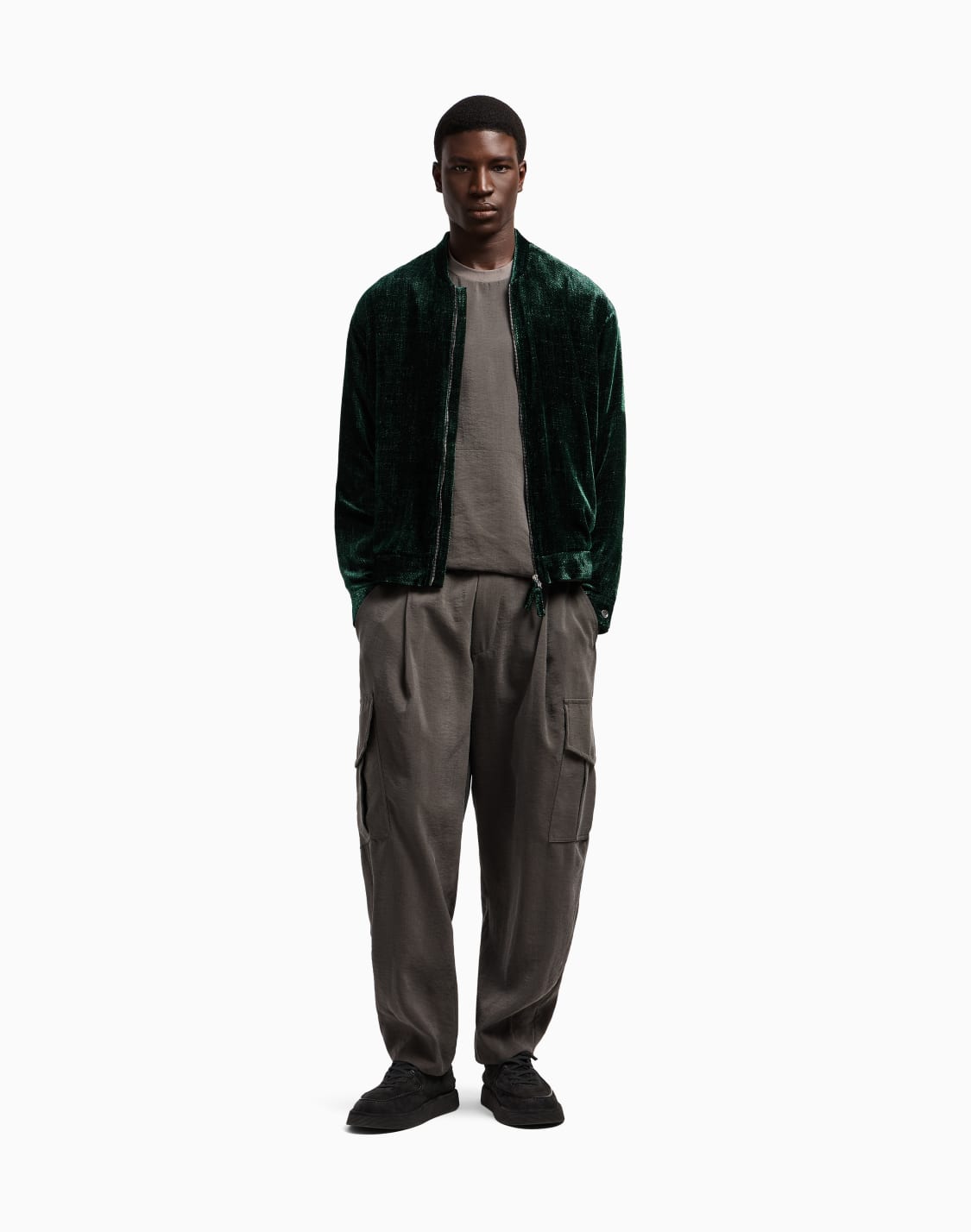 pantaloni-a-una-pince-in-misto-seta-lavata-grigio--giorgio-armani