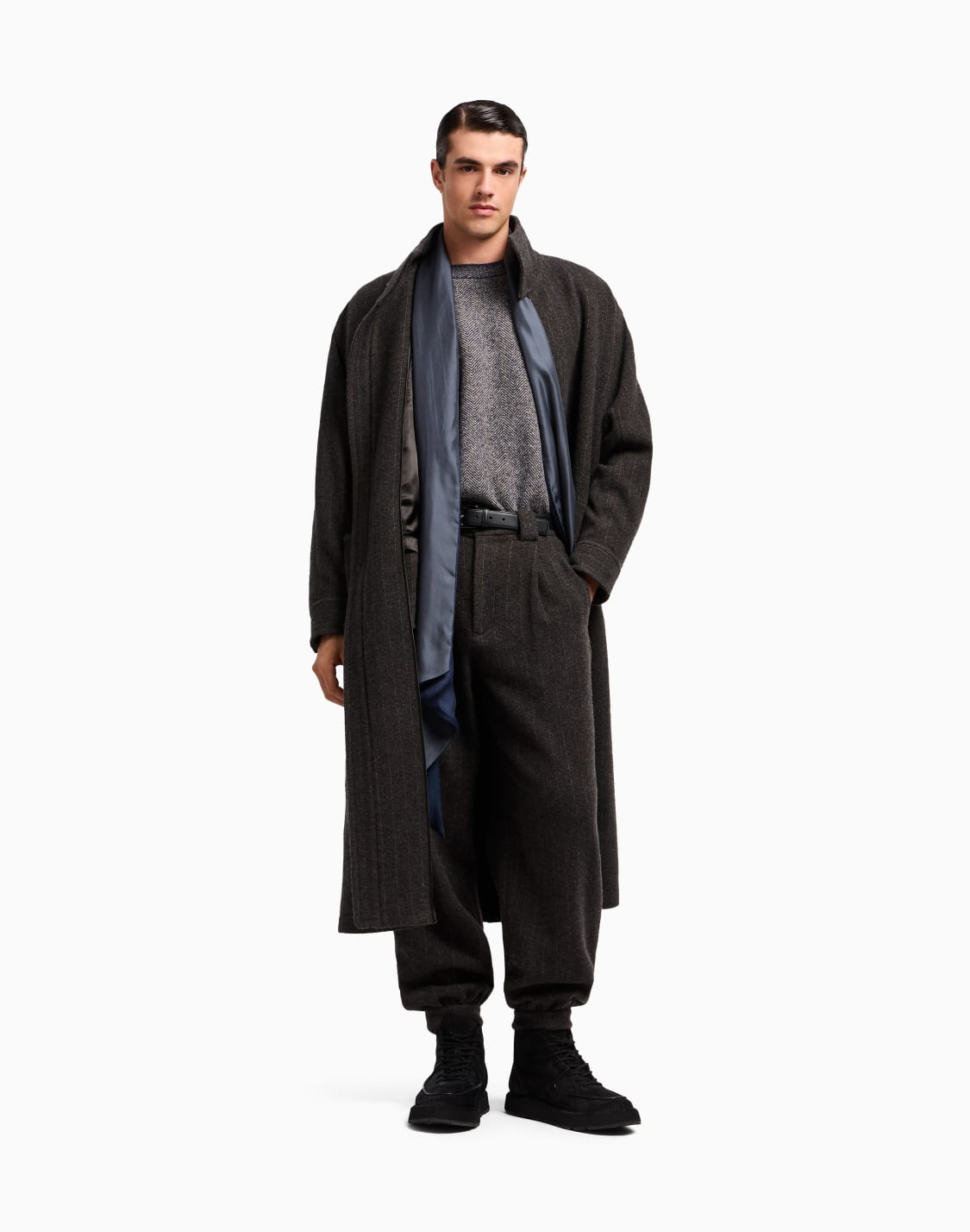 maglia-girocollo-in-misto-lana-di-cammello-jacquard---giorgio-armani