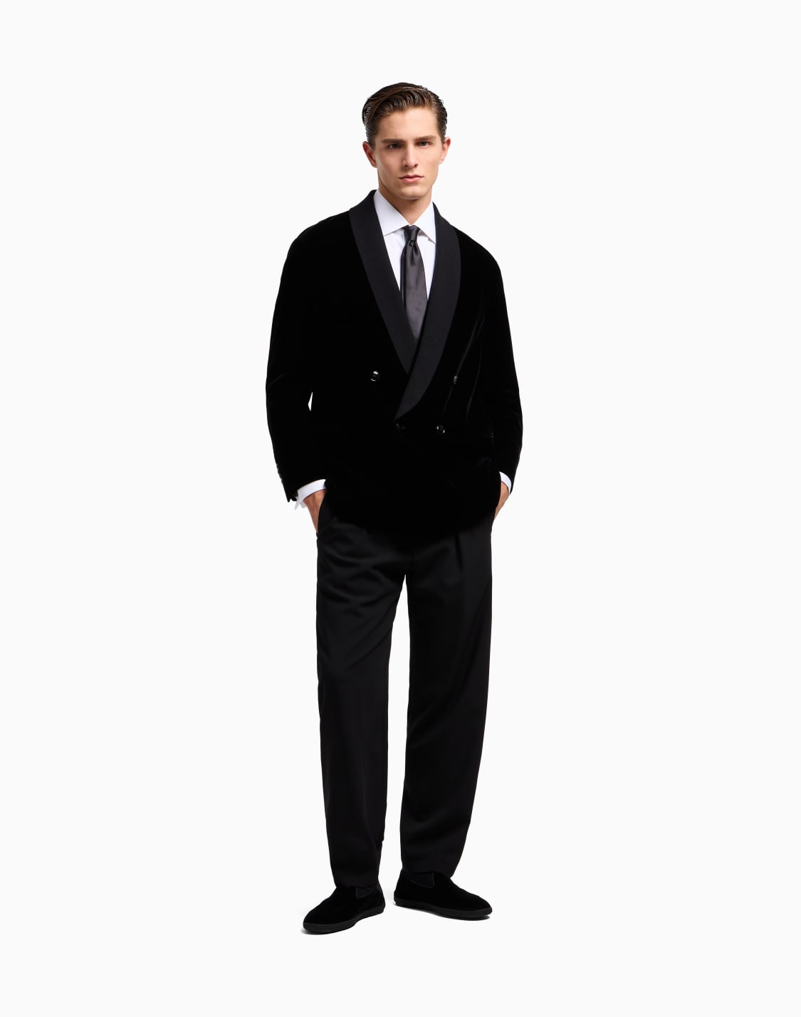 single-pleat-pure-virgin-wool-crpe-trousers-black--giorgio-armani