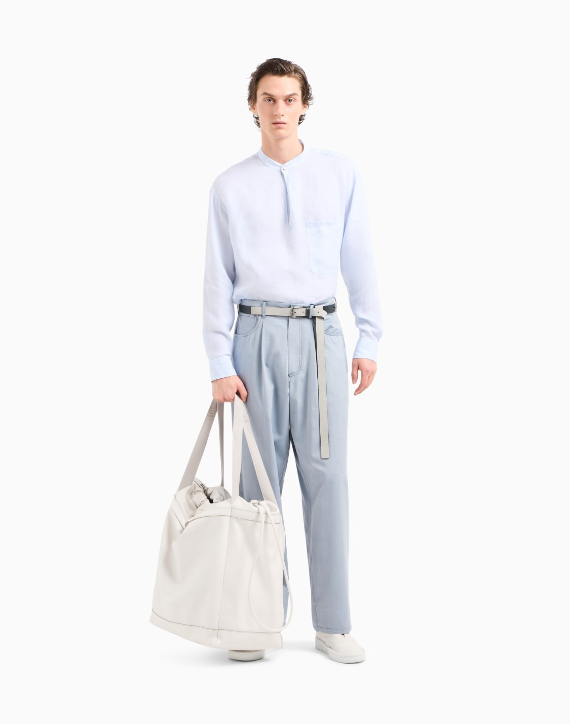 pantaloni-a-una-pince-in-tela-di-seta-azzurro--giorgio-armani