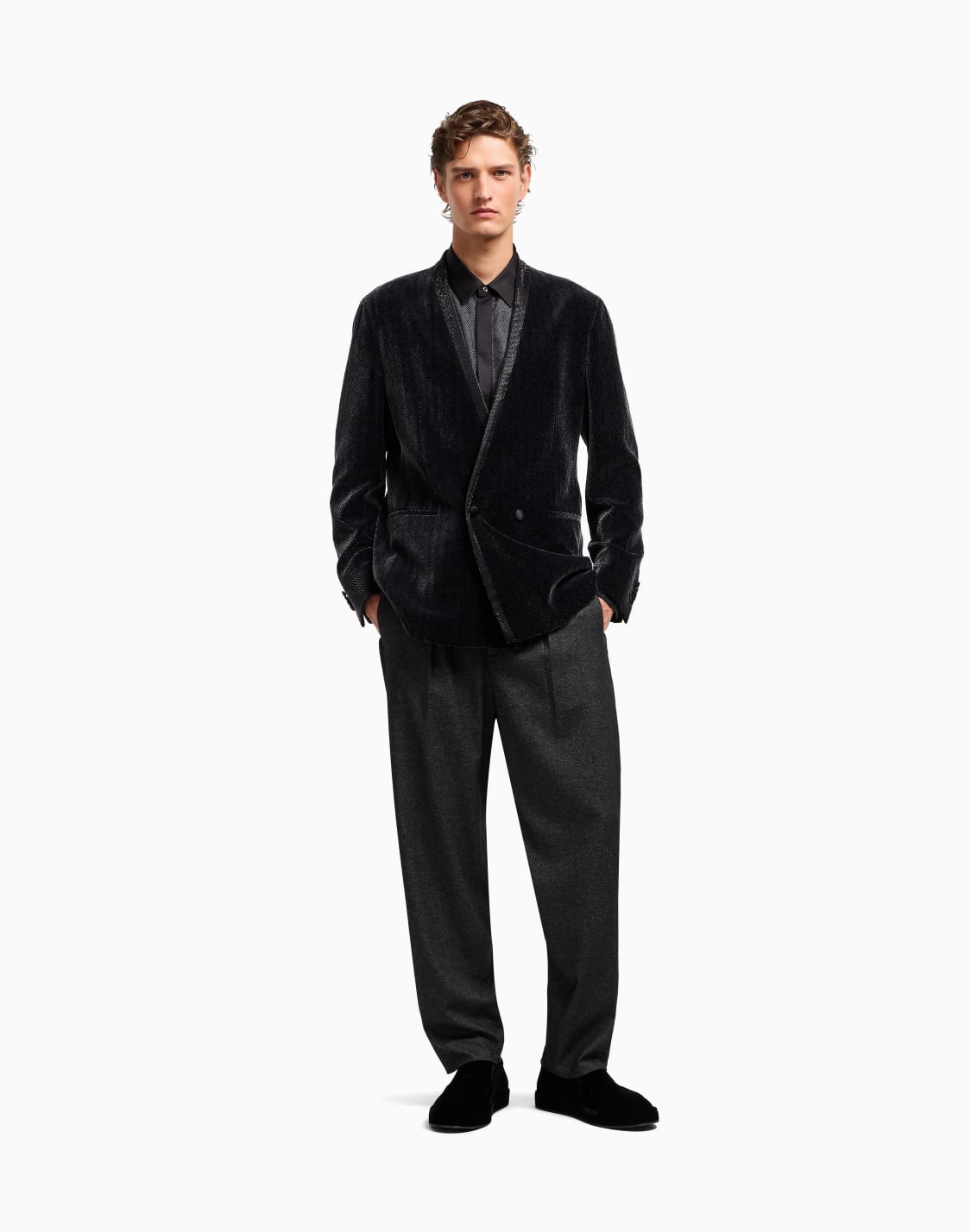 giorgios-giacca-smoking-doppiopetto-in-velluto-stampa-chevron-nero--giorgio-armani
