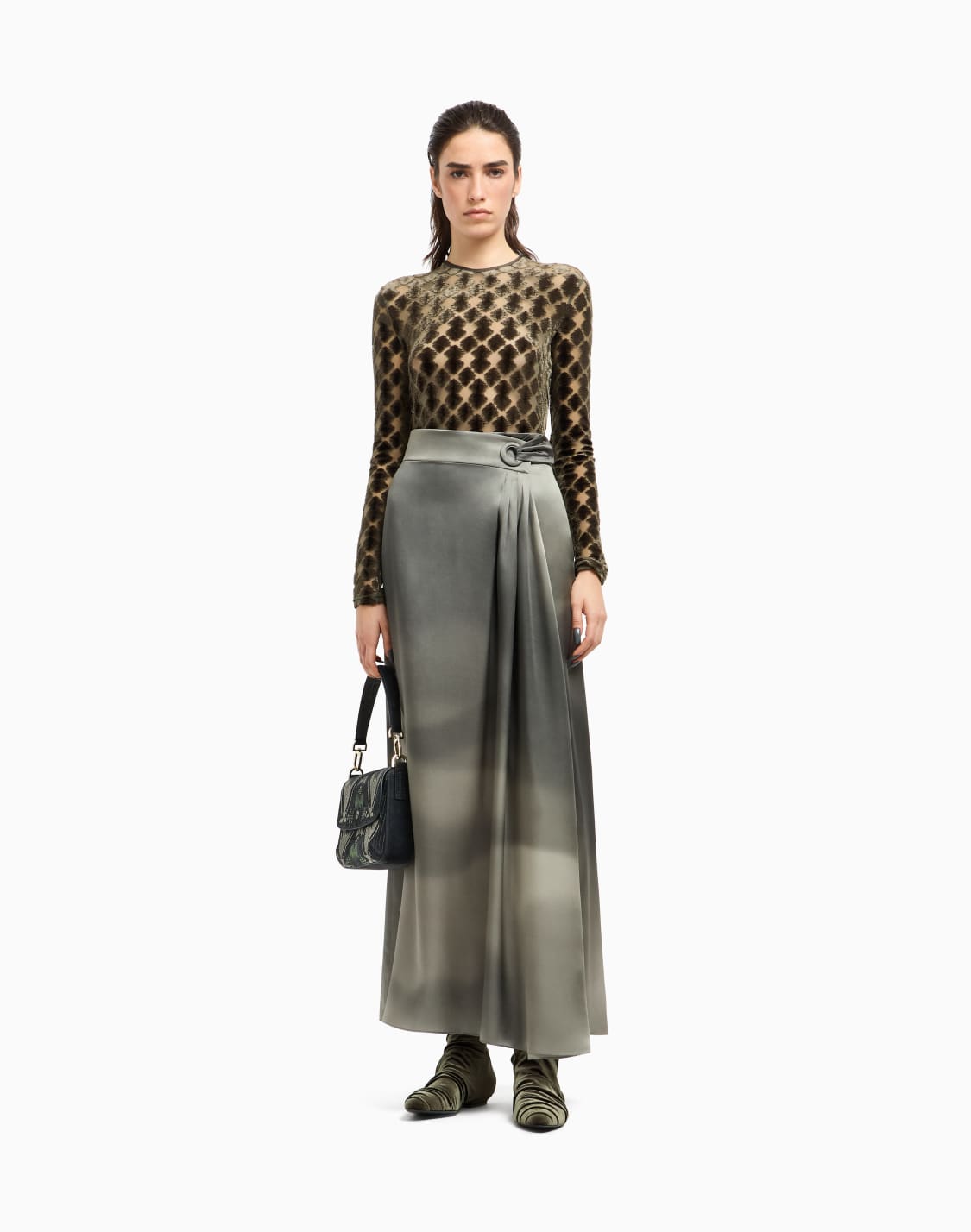 maglia-in-jersey-jacquard-geometrico-fantasia--giorgio-armani