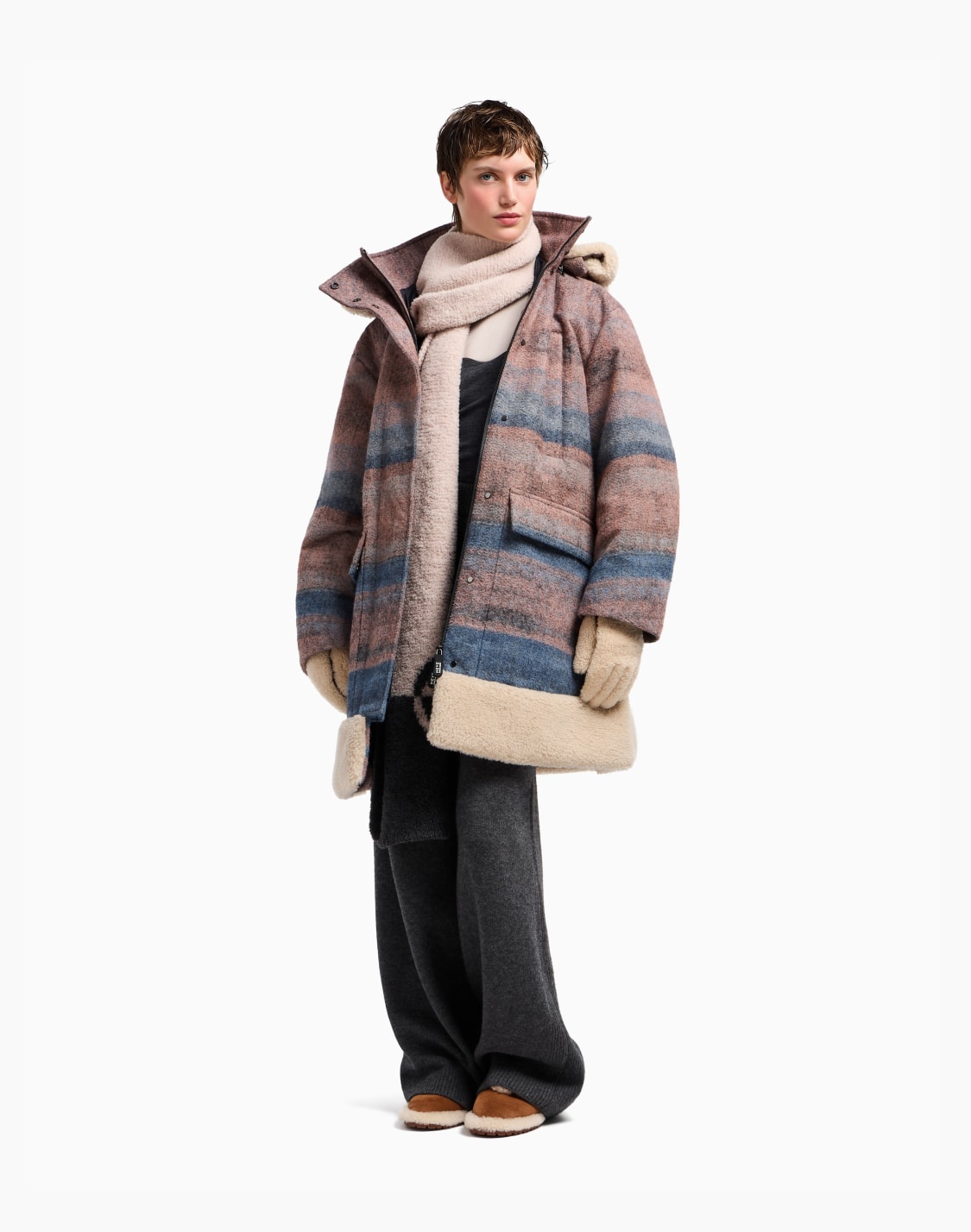 giorgio-armani-neve-oversized-hooded-sheepskin-and-wool-blend-pea-coat-patterned--giorgio-armani