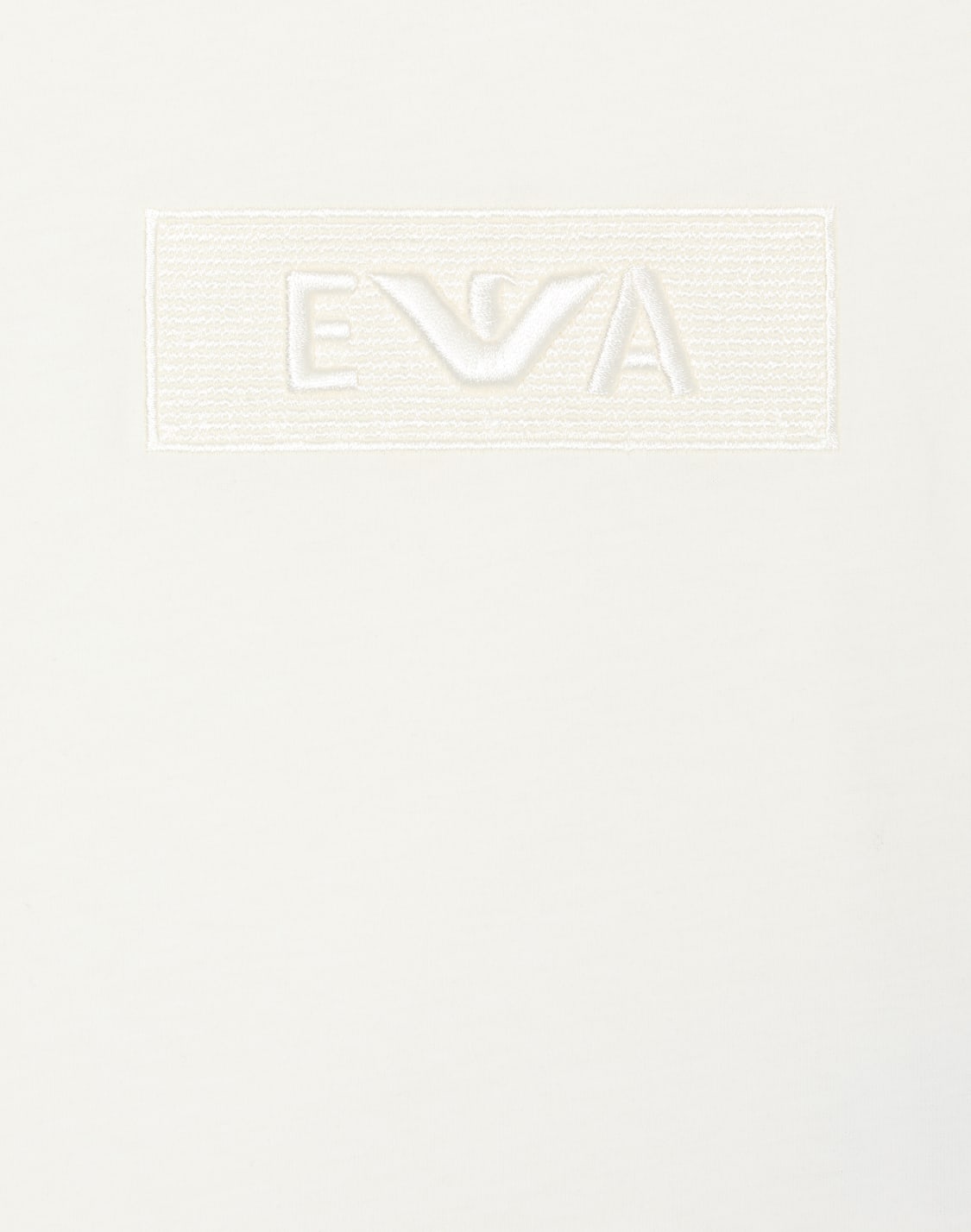t-shirt-aus-jersey-mit-gesticktem-ea-patch-wei--emporio-armani