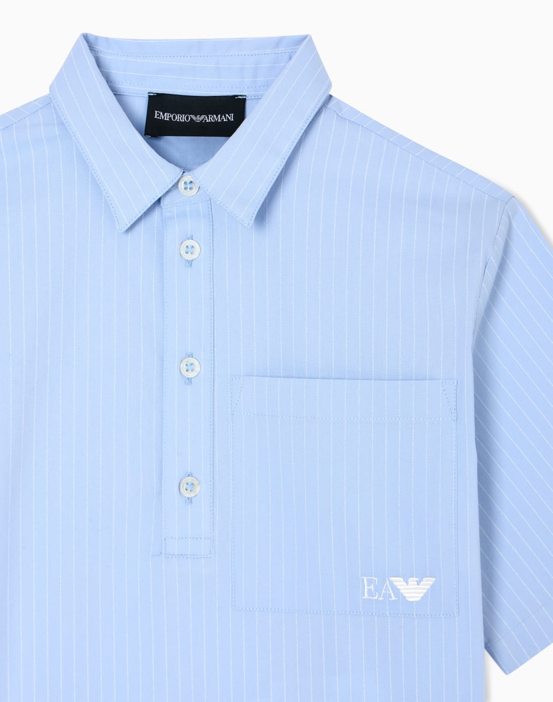 camicia-a-maniche-corte-in-popeline-motivo-a-righe-azzurro--emporio-armani