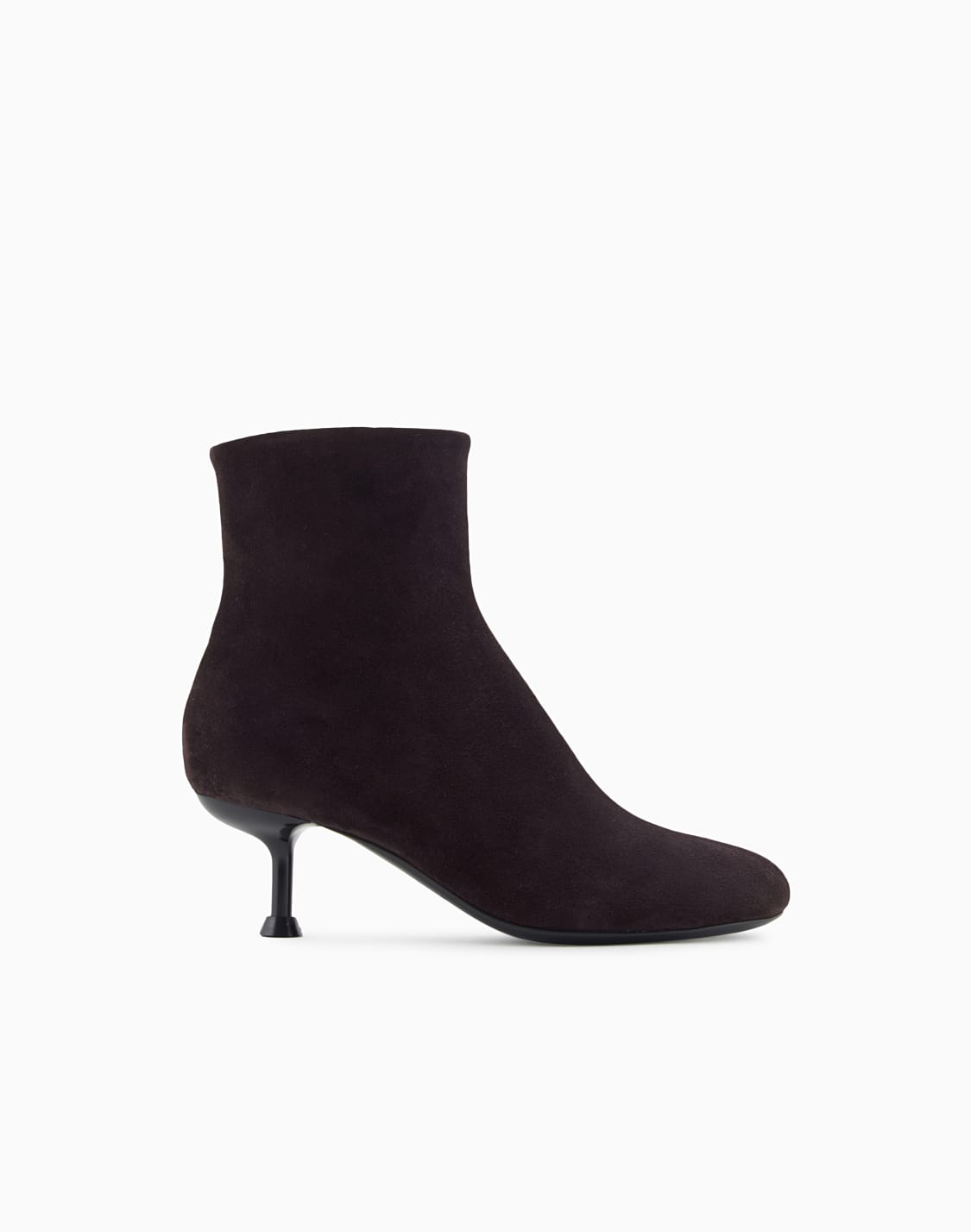 botn-bajo-de-ante-con-tacn-kitten-capsule-new-york-asv-marrn--emporio-armani