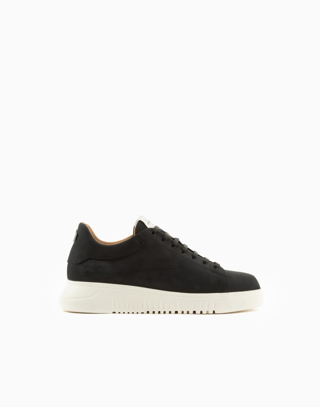 sneakers-en-nubuck-avec-semelle-crante-noir--emporio-armani