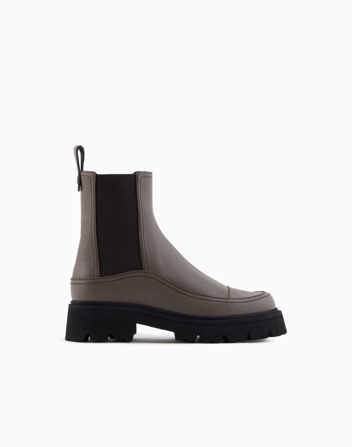 beatles-en-cuir-beige--emporio-armani